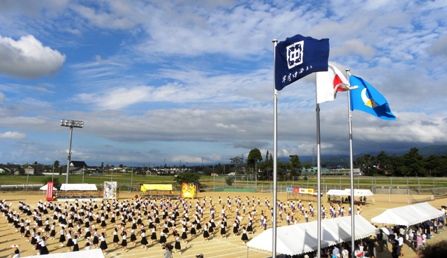 全校演技 新川古代神